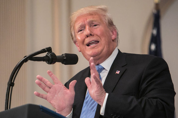 トランプ 26日会見