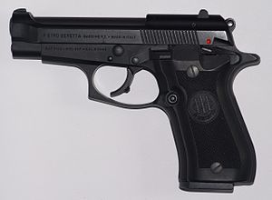 300px-Beretta_84F-JH01