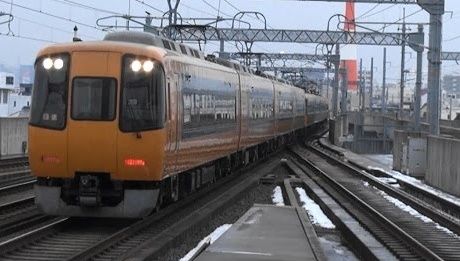 近鉄八田電車2