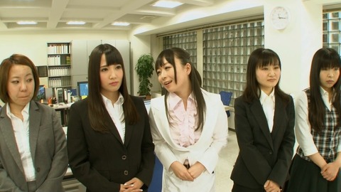 150413_羽月希vs友田彩也香_002