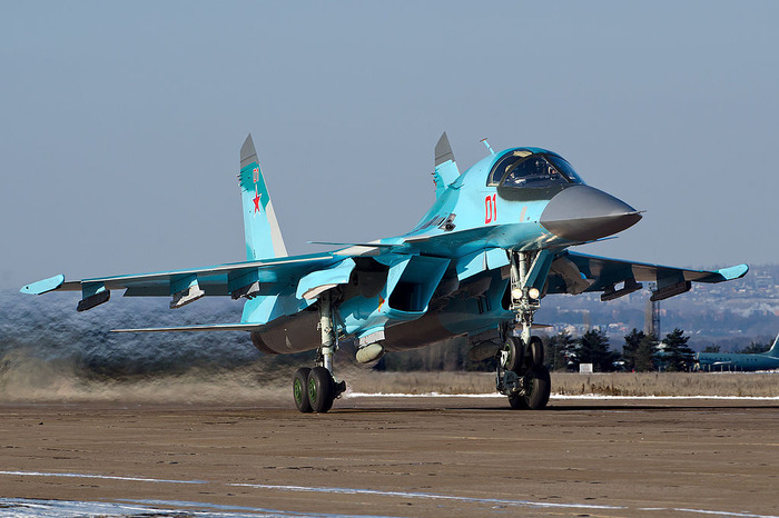 1024px-Russian_Air_Force_Sukhoi_Su-34_Beltyukov-1