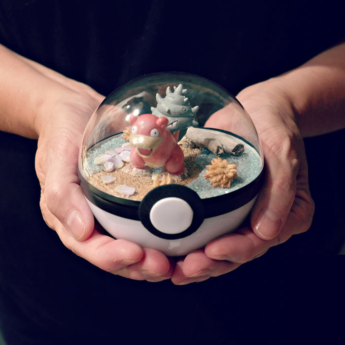 poke-ballthe-vintage-realm-57f3ab9cddcbf__700