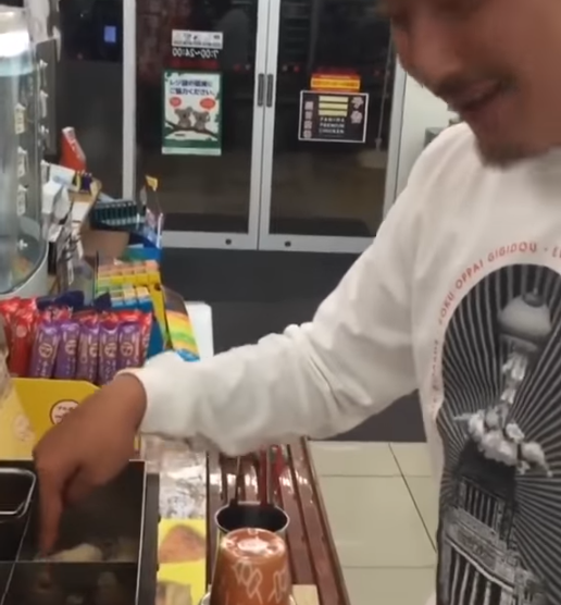 コンビニ
