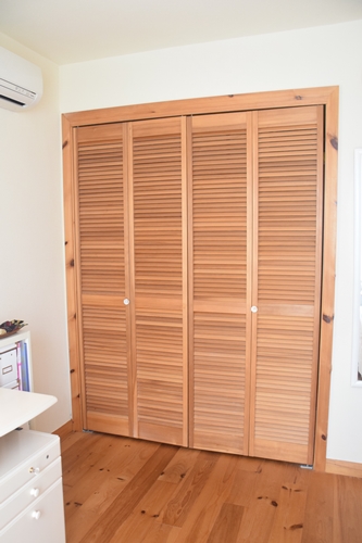 娘の部屋のクローゼット