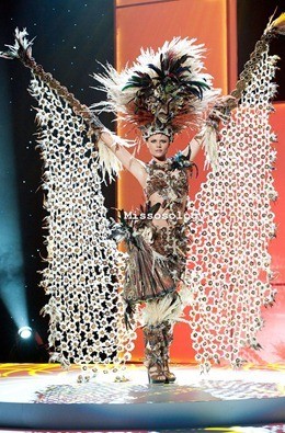 miss-uni-2011-costumes-23_thumb