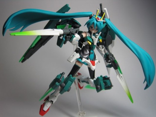 100816mikug2-thumb-640x480-21911