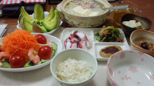 14-pictures-of-luxurious-breakfast-of-the-akb48-no1-idol01