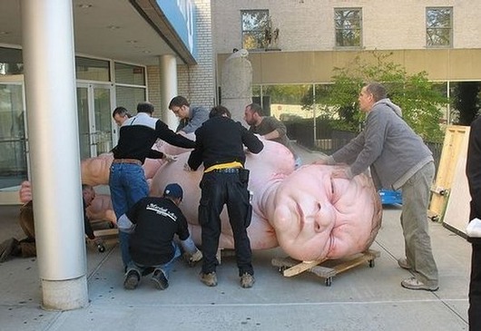 ron-mueck-artwork-sculpture-31