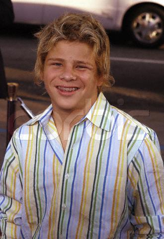 jonathan-lipnicki-3-jun05