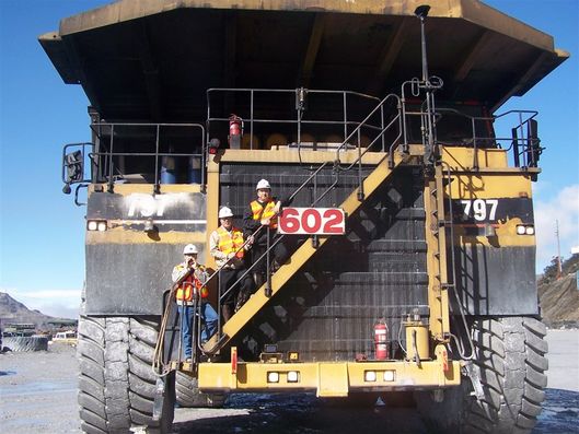 Caterpillar_797_Truck2