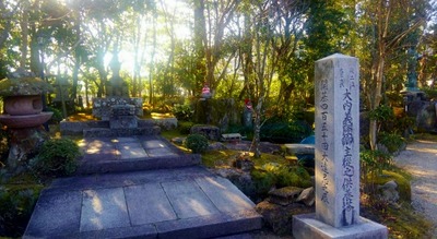 1487025841423 (600x329)