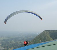 飛ぶよ