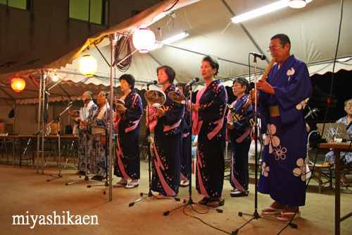 地区の盆踊り大会