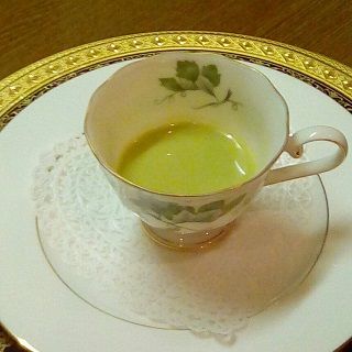 つ