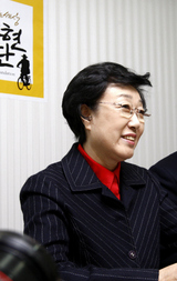 b4ece057.jpg