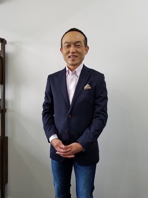 塙 真樹
