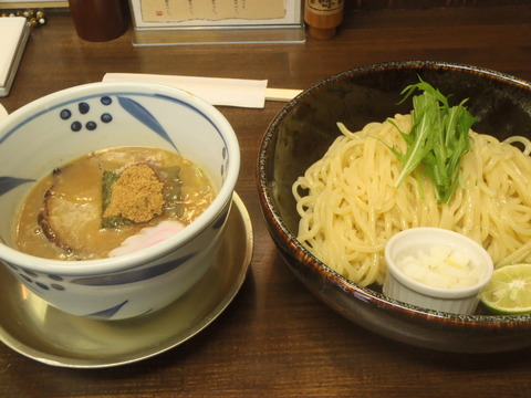 PB030020