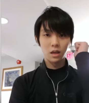 0esHQLy2aH_QtAu1548192876_1548192884