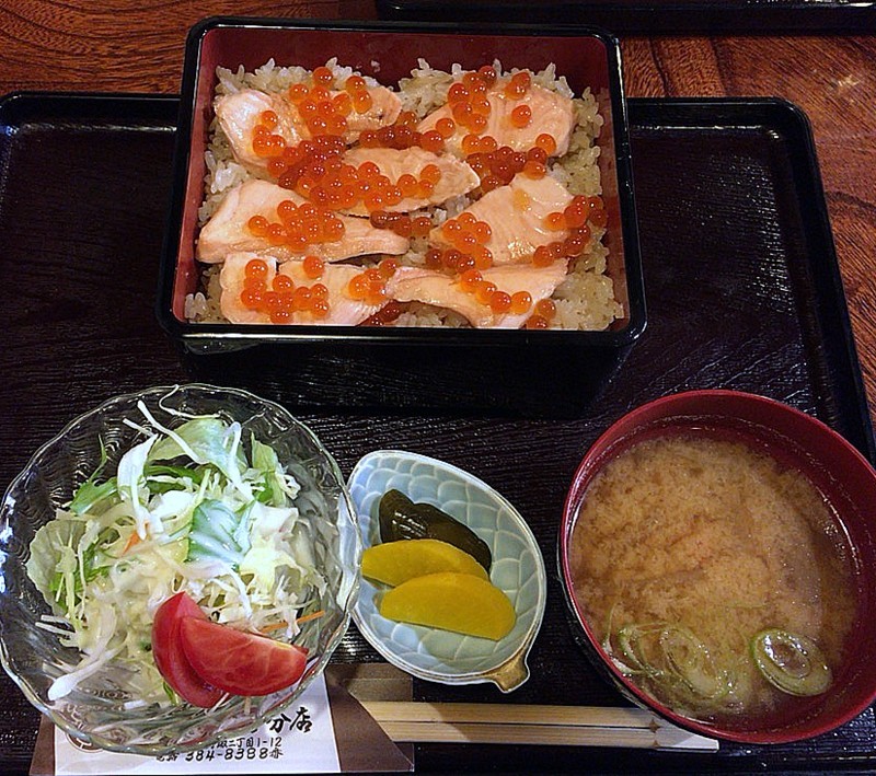末広寿司分店>
