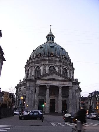 9e423db3.jpg