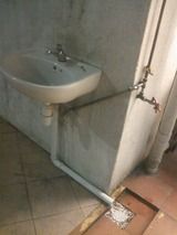 水栓を施錠