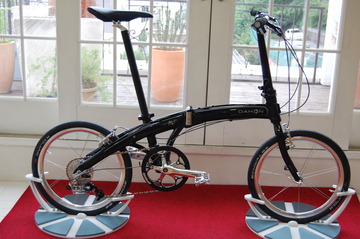 e88681b9-s.jpg e88681b9-s.jpg
