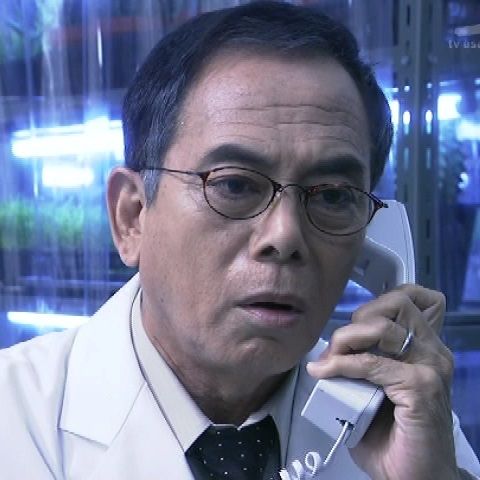 加藤誠【 柴俊夫 】…企業で植物遺伝子工学を研究竹山学【 久ヶ沢徹 】部下加藤美咲【 岡野真也