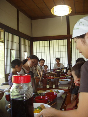 29 049