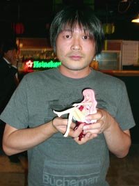 3904