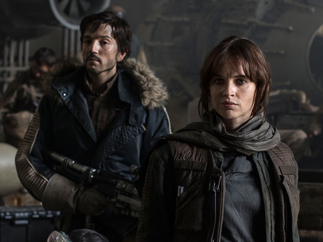heres-the-first-cast-photo-of-star-wars-spin-off-movie-rogue-one