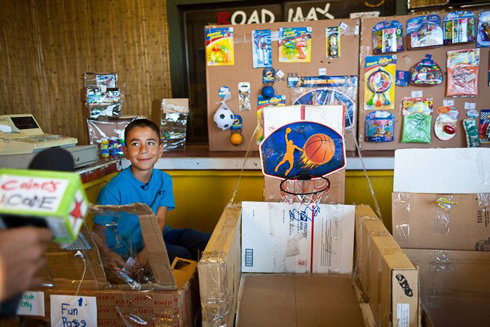 ike_120412cainesarcade02