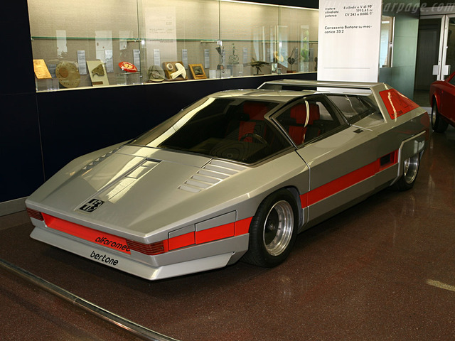 Alfa-Romeo-33-Navajo-Concept_1
