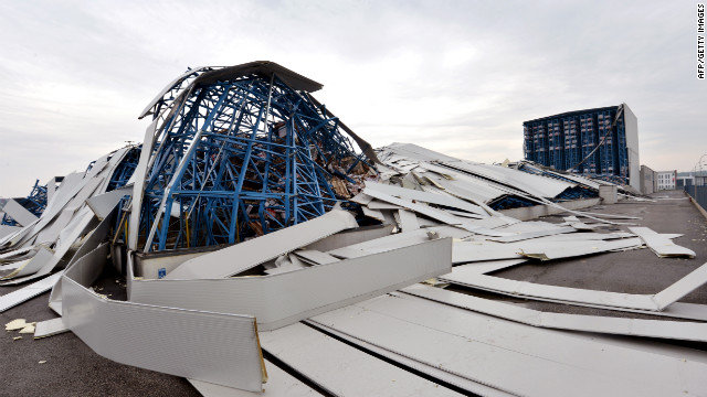 120520010957-italy-earthquake-03-horizontal-gallery