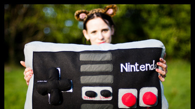 120522nintendo_hard_pillow05