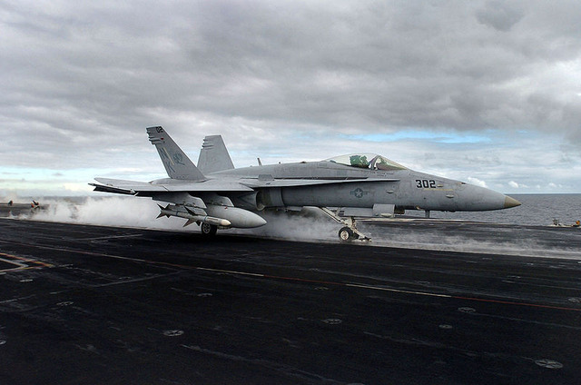 800px-FA-18C_launch_from_CVN-74