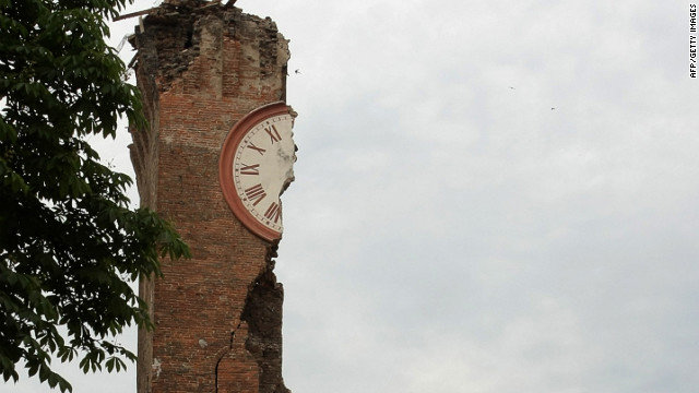 120520042839-italy-earth-quake-07-horizontal-gallery