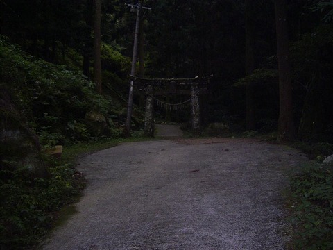 開かずの廃神社