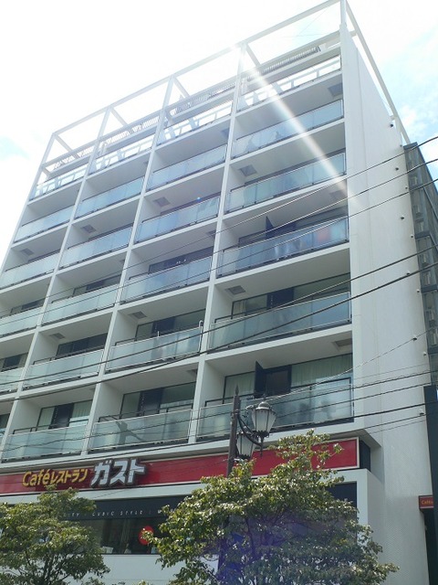 P1350759