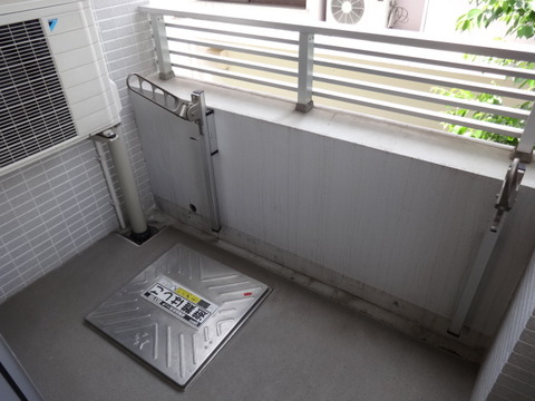 シュロス初台 019