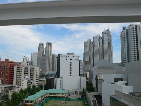 P1350792