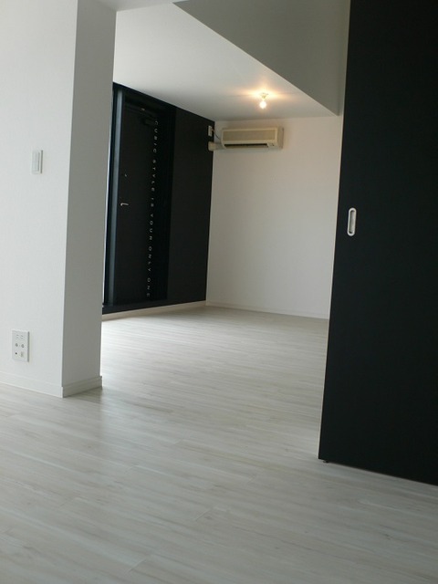 P1350790