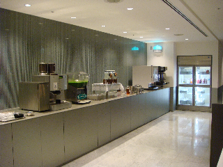 ラウンジ