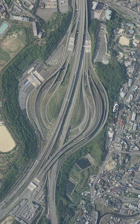 479px-Tarumi_JCT_%26_IC%2C_CKK20093-C43-17
