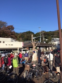 ①