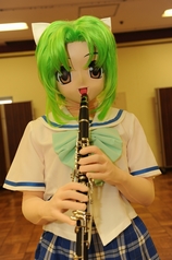 005