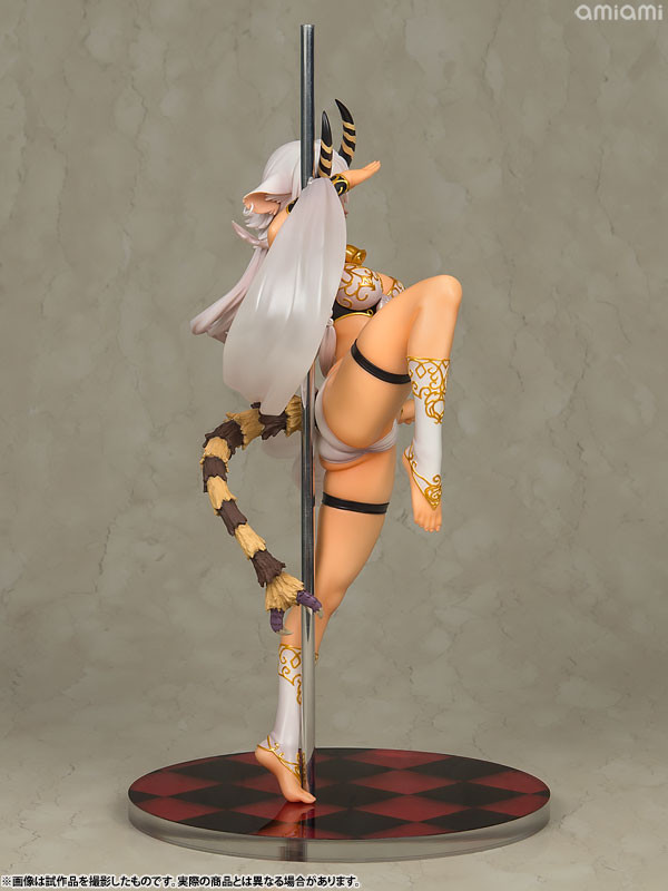 FIGURE-028880_07