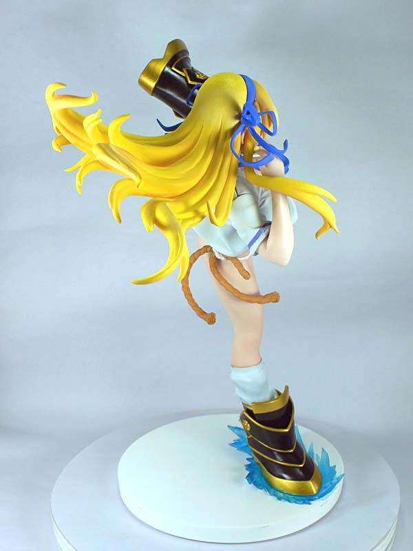 FIGURE-019822_07
