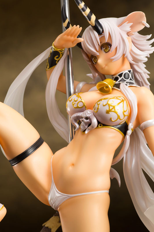 FIGURE-028880_11