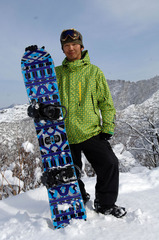 キャンプコーチのトリノオリンピックスノーボードクロス代表千村格選手