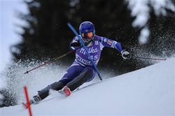 今年のバンクーバー五輪に日本代表として臨んだ皆川賢太郎選手。着用するウェアはデサントだ(同社提供)